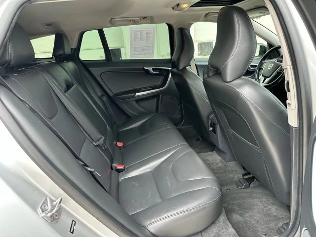 2017 Volvo V60 1st Gen - Image 13 of 21