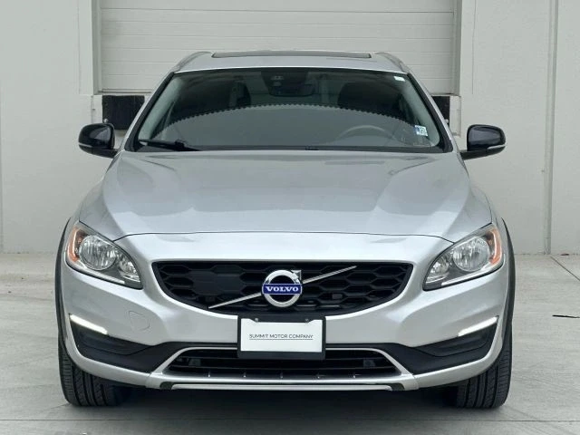 2017 Volvo V60 1st Gen - Image 8 of 21