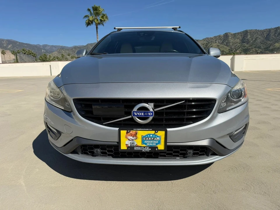 2017 Volvo V60 1st Gen - Image 8 of 21