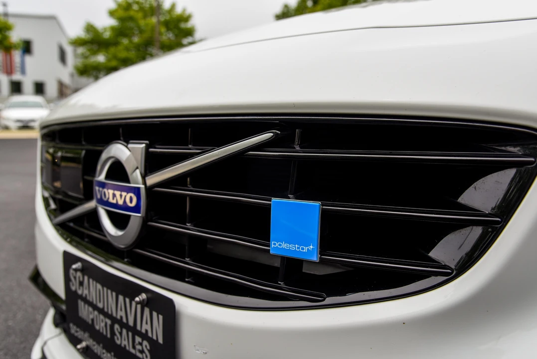 2017 Volvo V60 1st Gen - Image 19 of 31