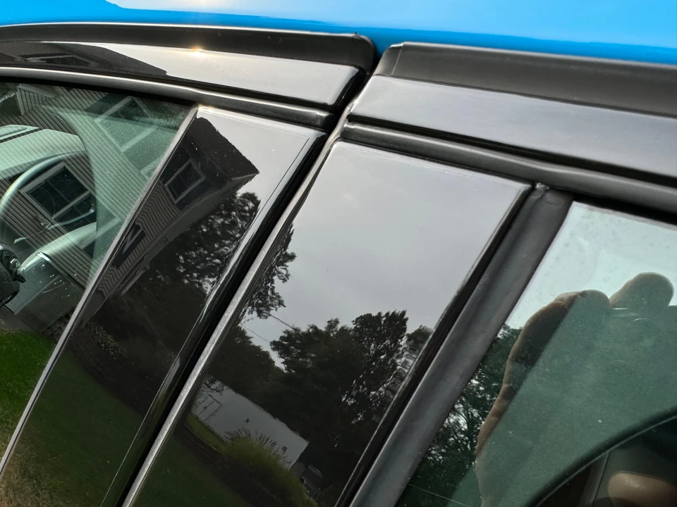 2017 Volvo V60 1st Gen - Image 30 of 31