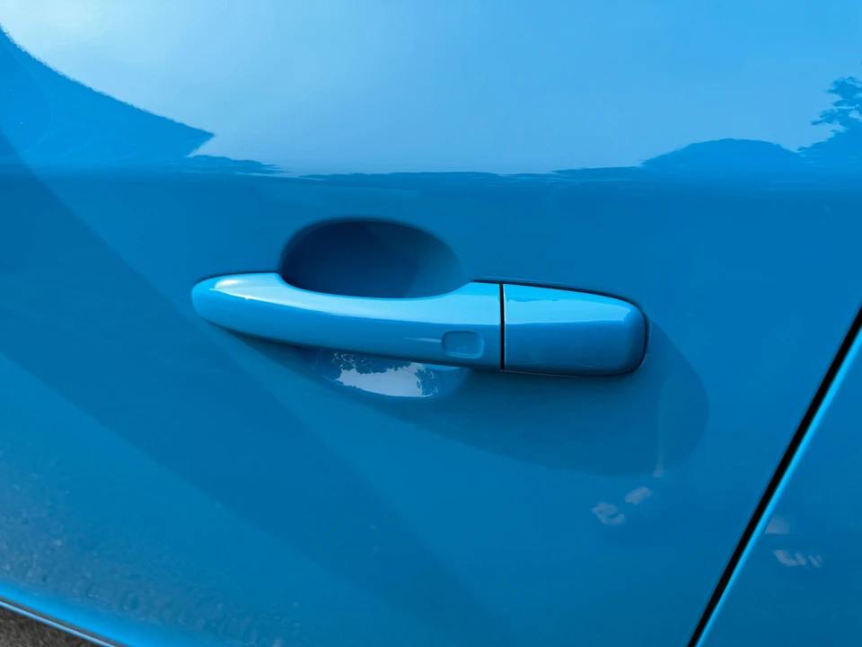 2017 Volvo V60 1st Gen - Image 29 of 31