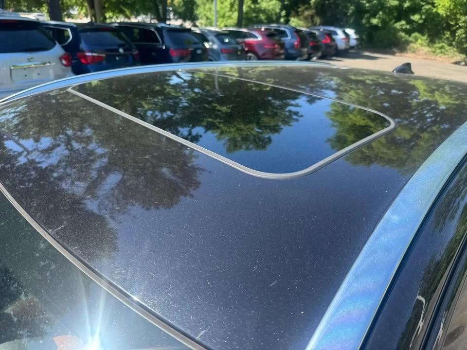 2017 Volvo V60 1st Gen - Image 16 of 19