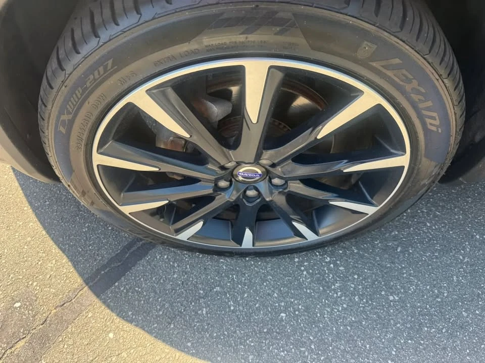 2017 Volvo V60 1st Gen - Image 10 of 19