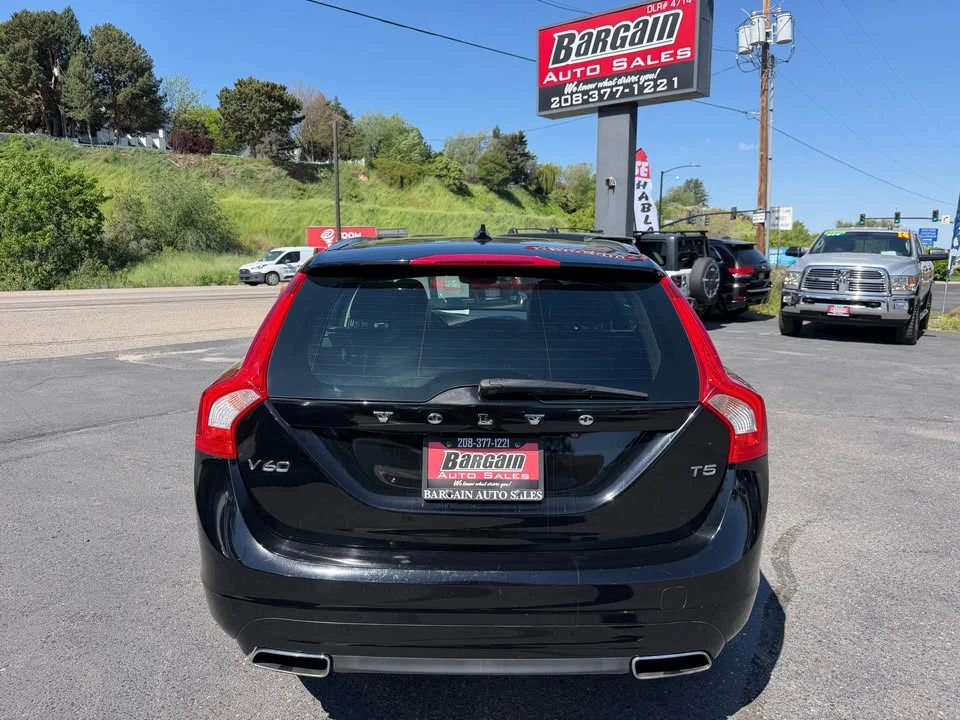 2017 Volvo V60 1st Gen - Image 6 of 21