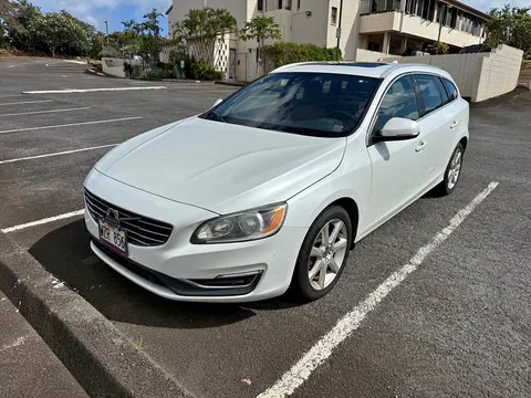 2017 Volvo V60 T5 Premier Wagon 4D