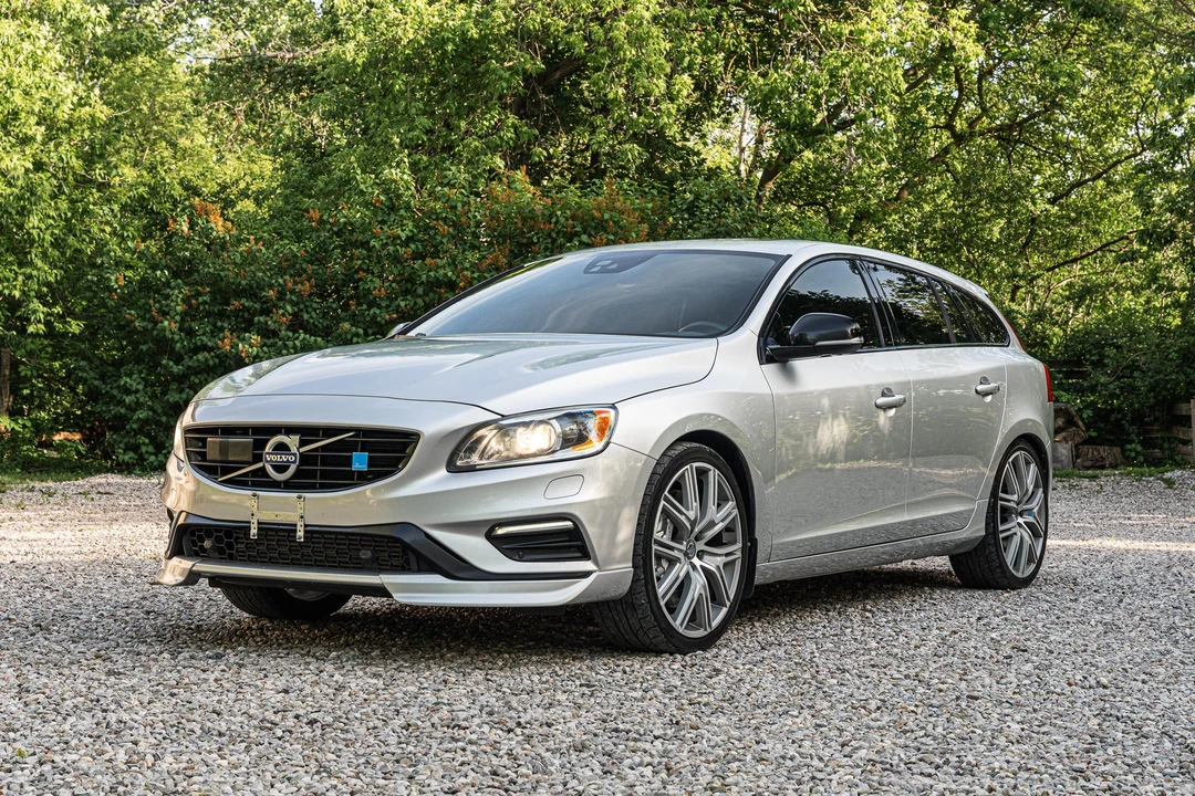 2017 Volvo V60 1st Gen - Image 6 of 31