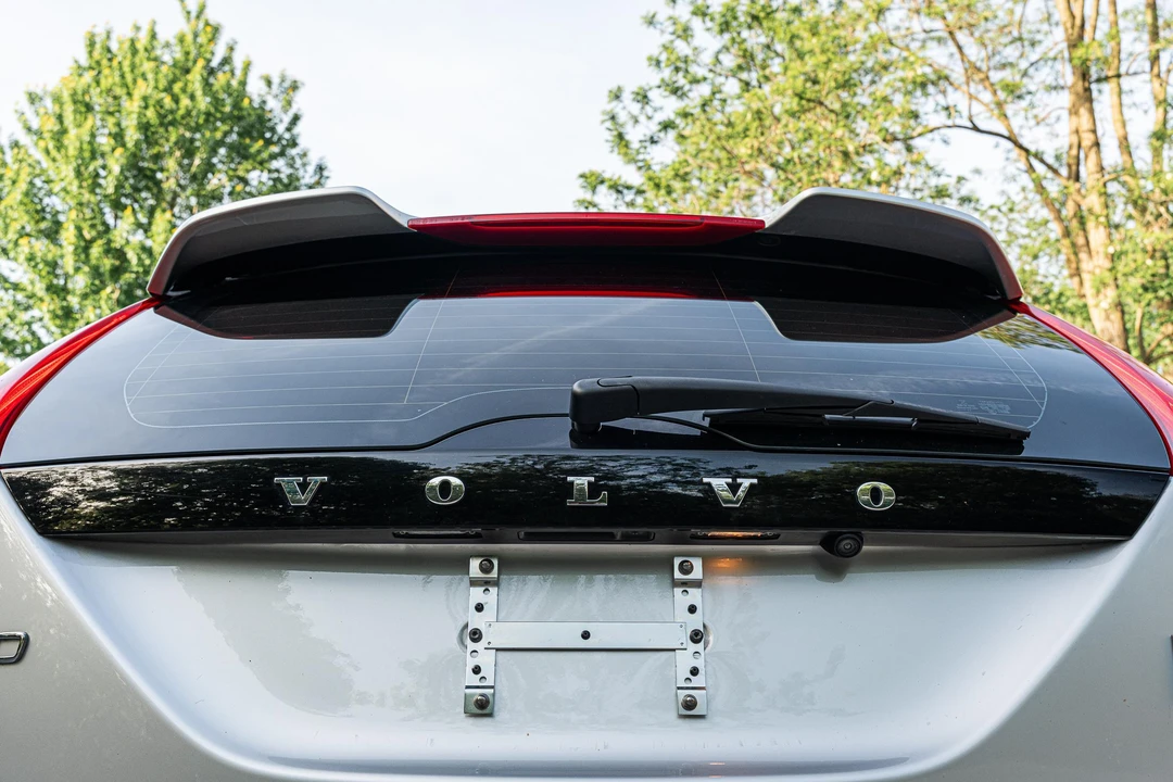 2017 Volvo V60 1st Gen - Image 29 of 31