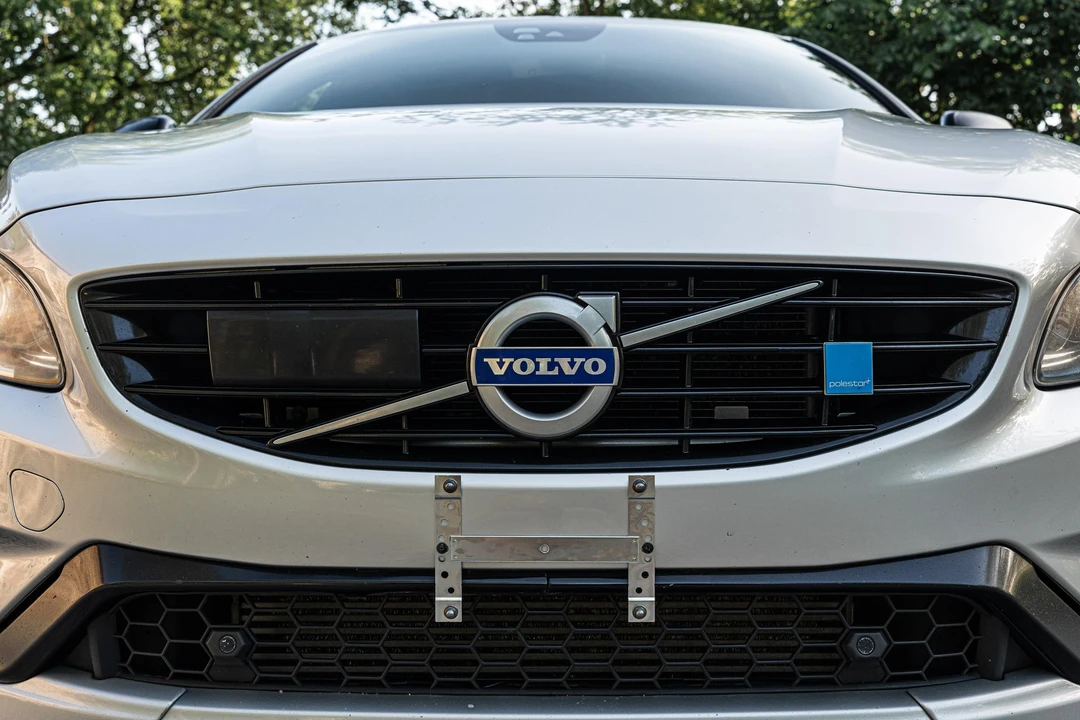 2017 Volvo V60 1st Gen - Image 12 of 31