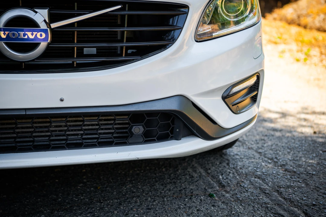 2017 Volvo V60 1st Gen - Image 14 of 31