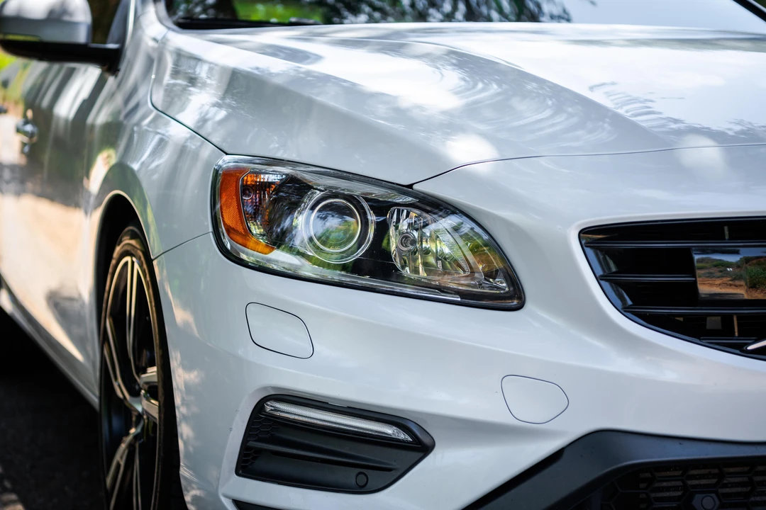 2017 Volvo V60 1st Gen - Image 12 of 31