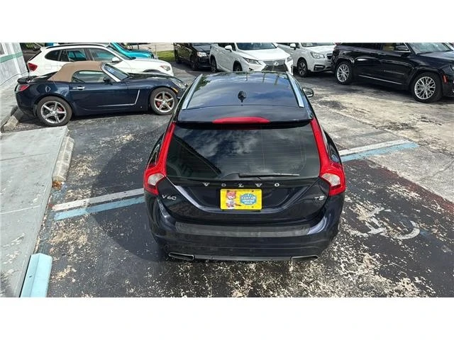 2017 Volvo V60 1st Gen - Image 9 of 21