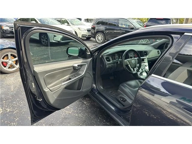 2017 Volvo V60 1st Gen - Image 21 of 21