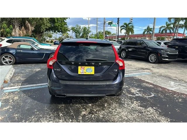 2017 Volvo V60 1st Gen - Image 10 of 21