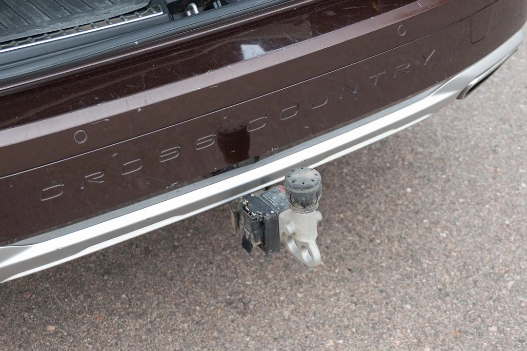 2017 Volvo V90 - Image 24 of 31