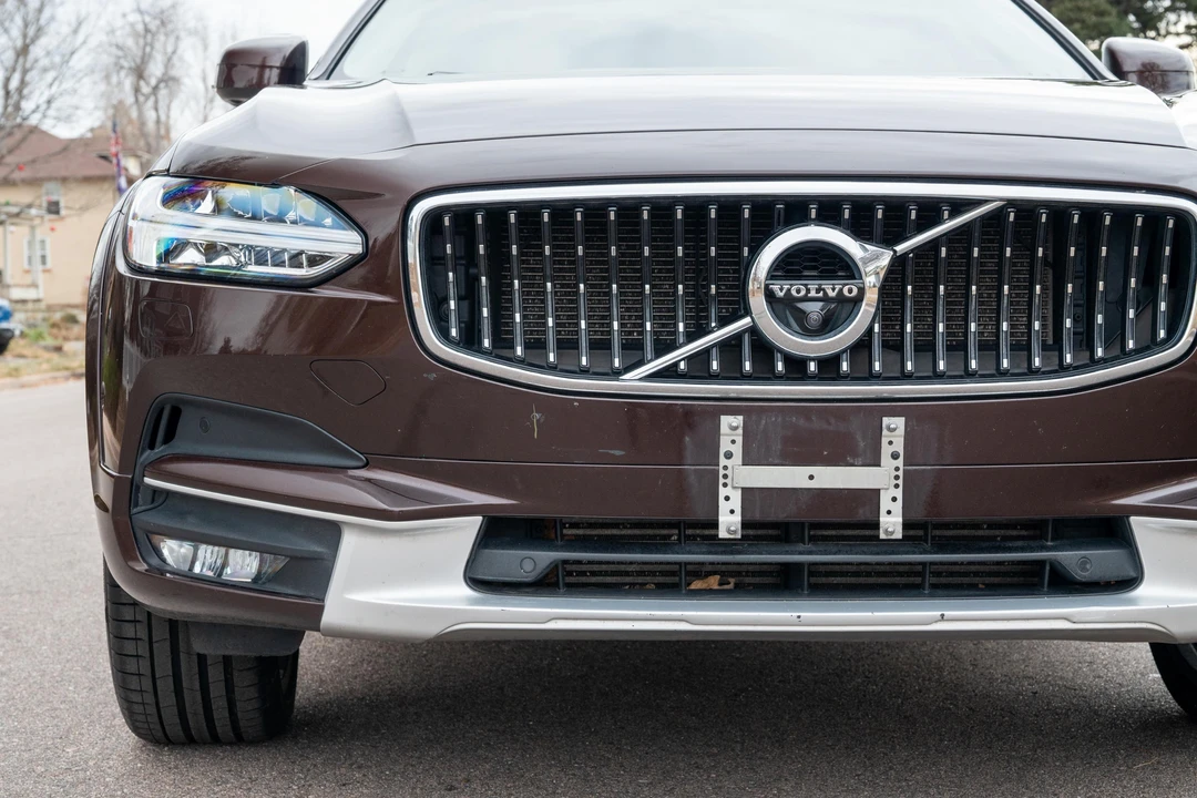 2017 Volvo V90 - Image 14 of 31