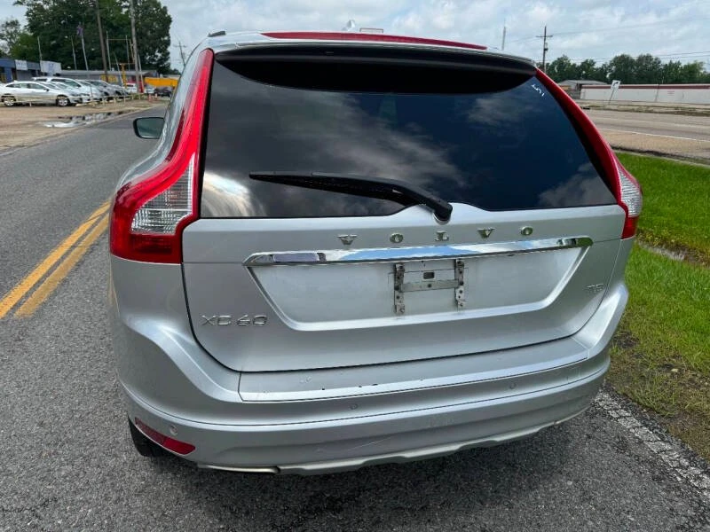 2017 Volvo XC60 1st Gen - Image 8 of 9