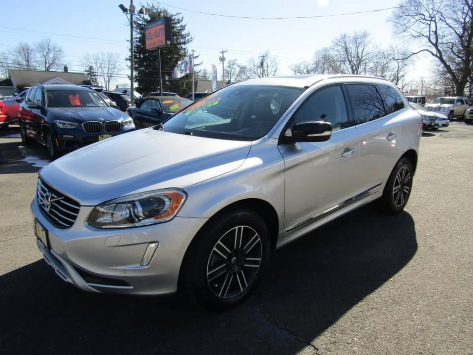 2017 Volvo XC60 1st Gen - Image 7 of 20