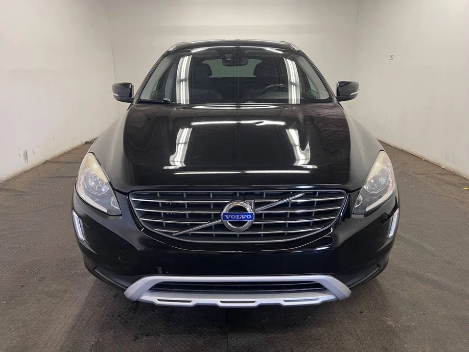 2017 Volvo XC60 1st Gen - Image 2 of 20