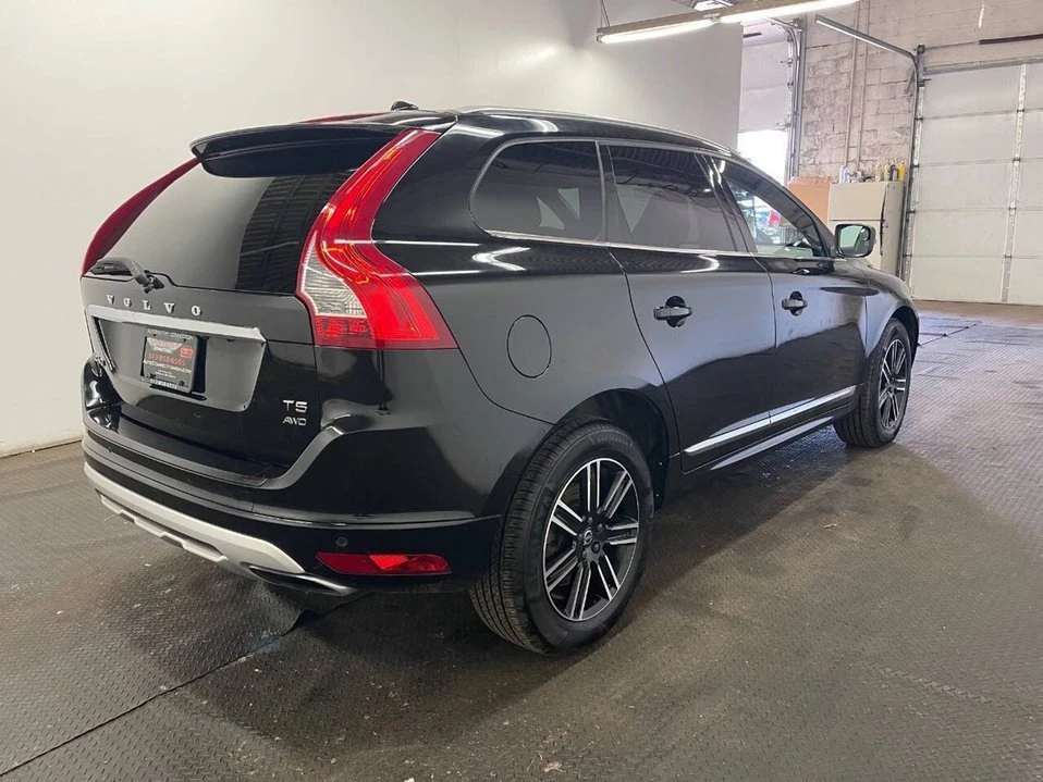 2017 Volvo XC60 1st Gen - Image 7 of 20
