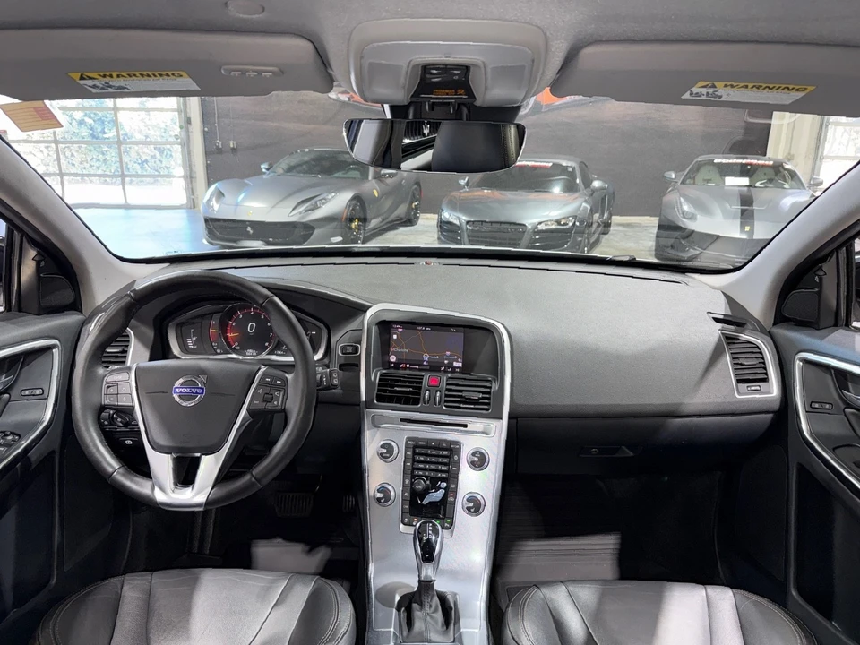 2017 Volvo XC60 1st Gen - Image 8 of 12