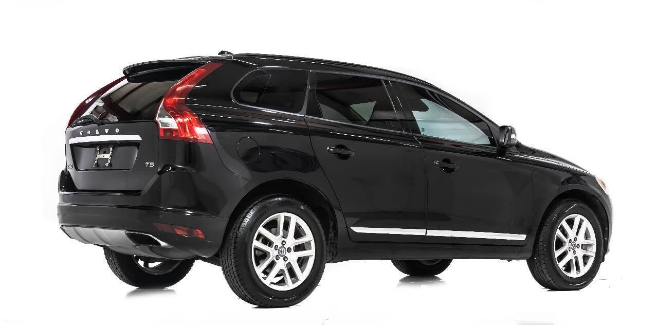 2017 Volvo XC60 1st Gen - Image 3 of 12