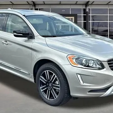 2017 Volvo XC60 T5 Dynamic
