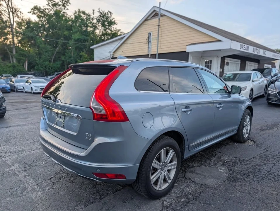 2017 Volvo XC60 1st Gen - Image 6 of 20
