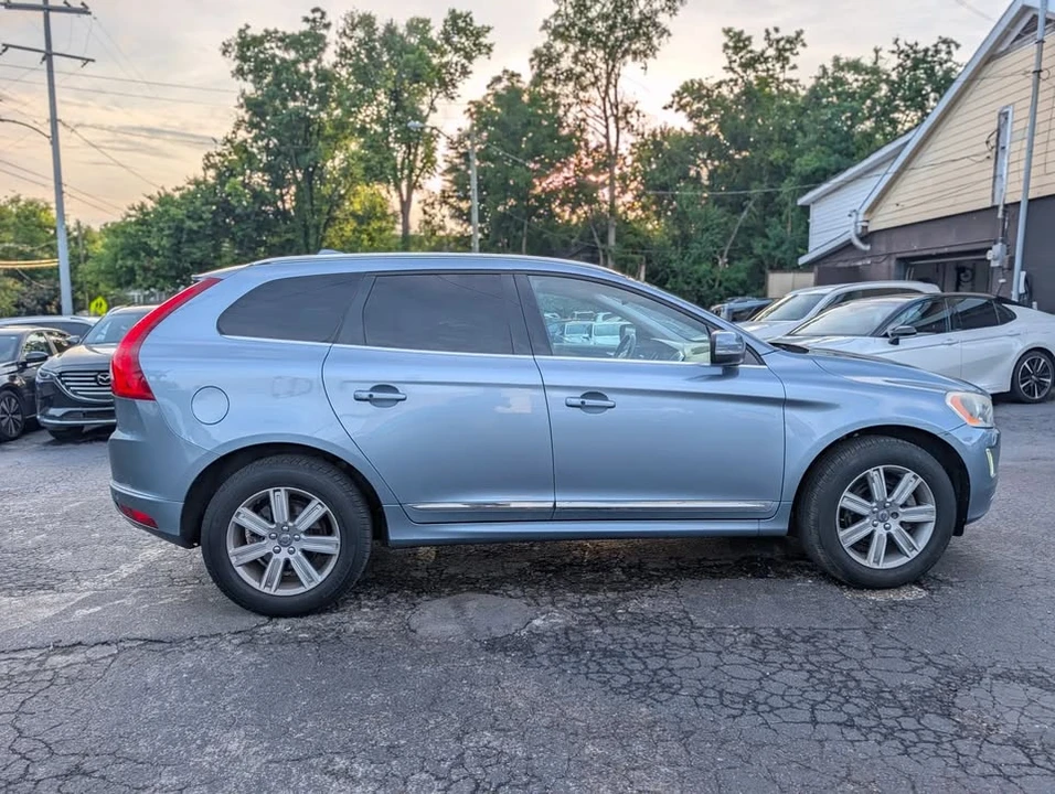 2017 Volvo XC60 1st Gen - Image 5 of 20
