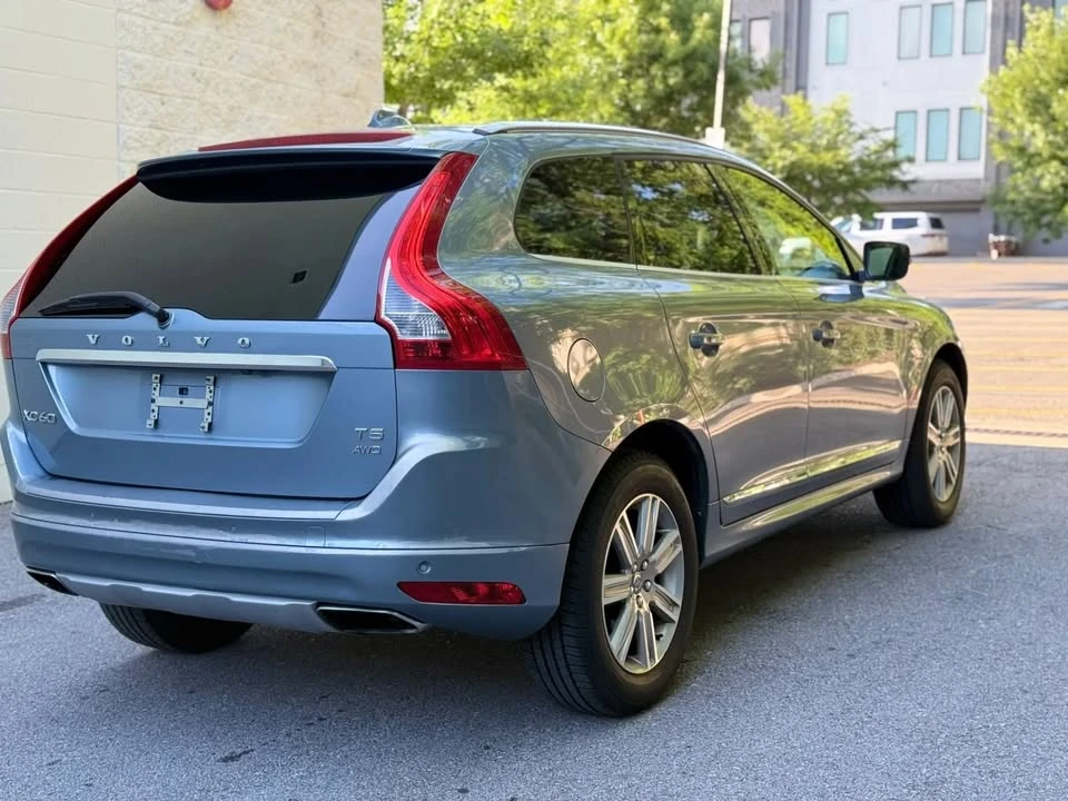 2017 Volvo XC60 1st Gen - Image 7 of 20