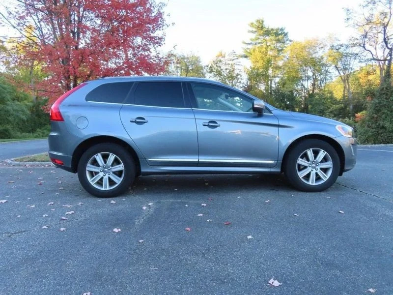 2017 Volvo XC60 1st Gen - Image 12 of 12