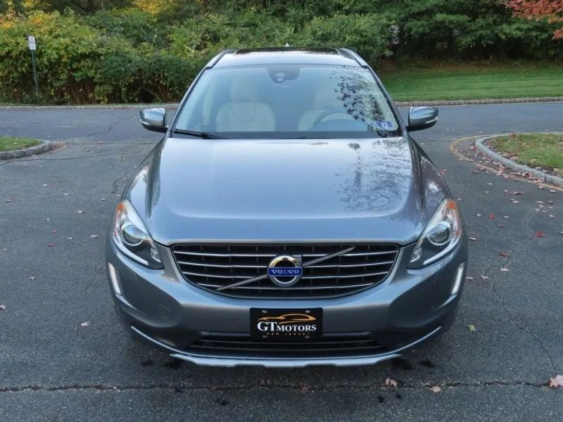 2017 Volvo XC60 1st Gen - Image 3 of 12