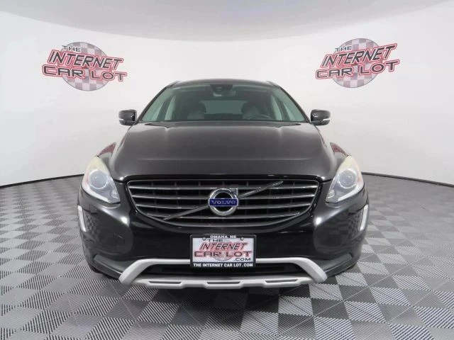 2017 Volvo XC60 1st Gen - Image 2 of 12