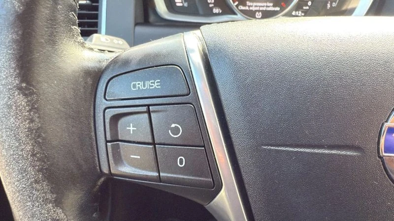 2017 Volvo XC60 1st Gen - Image 12 of 12
