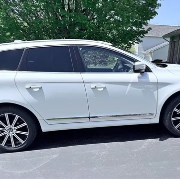 2017 Volvo XC60 T6 Premier Plus