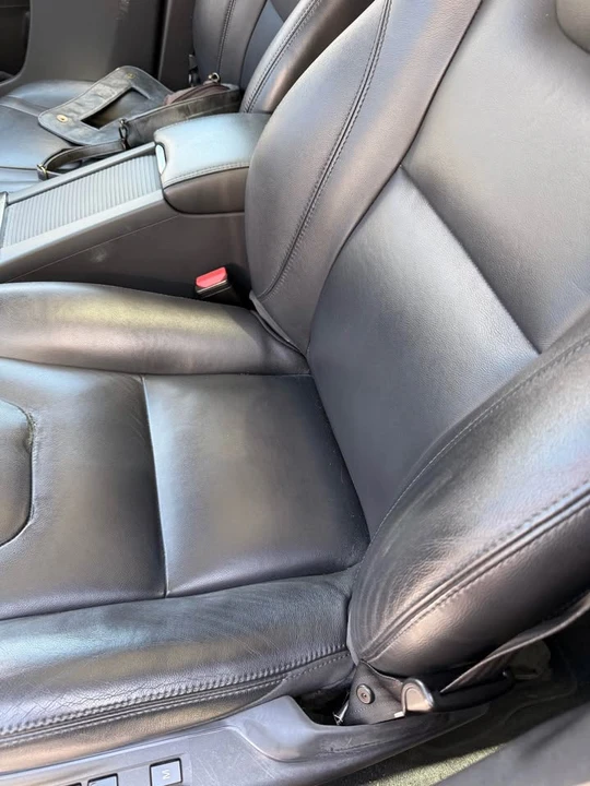 2017 Volvo XC60 1st Gen - Image 18 of 21