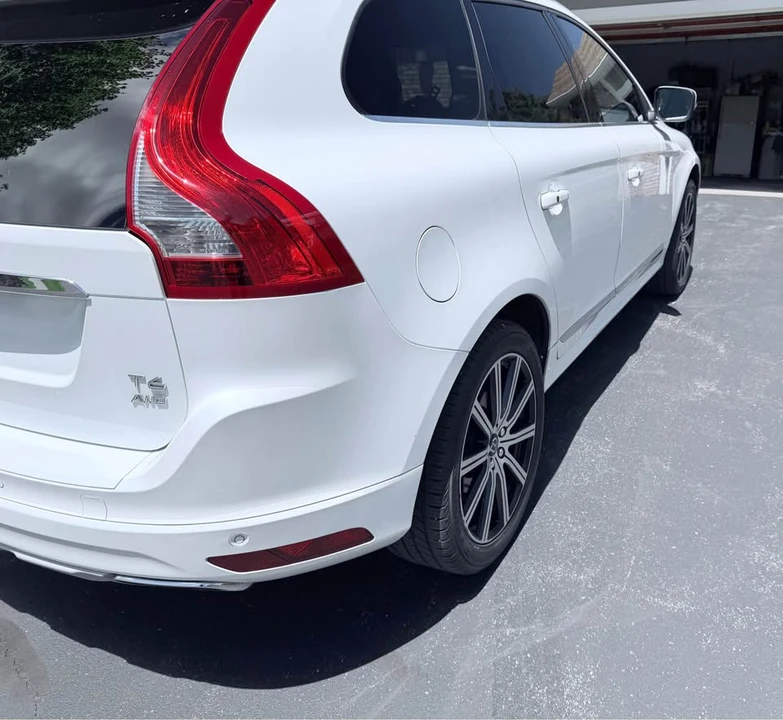 2017 Volvo XC60 1st Gen - Image 6 of 21