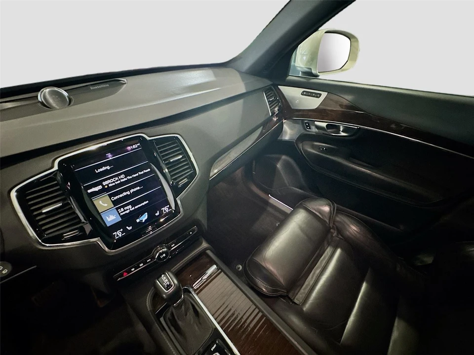 2017 Volvo XC90 2nd Gen - Image 8 of 21
