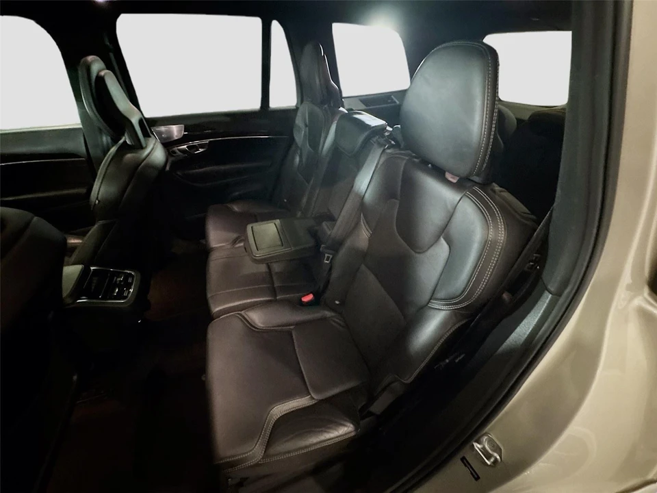 2017 Volvo XC90 2nd Gen - Image 17 of 21