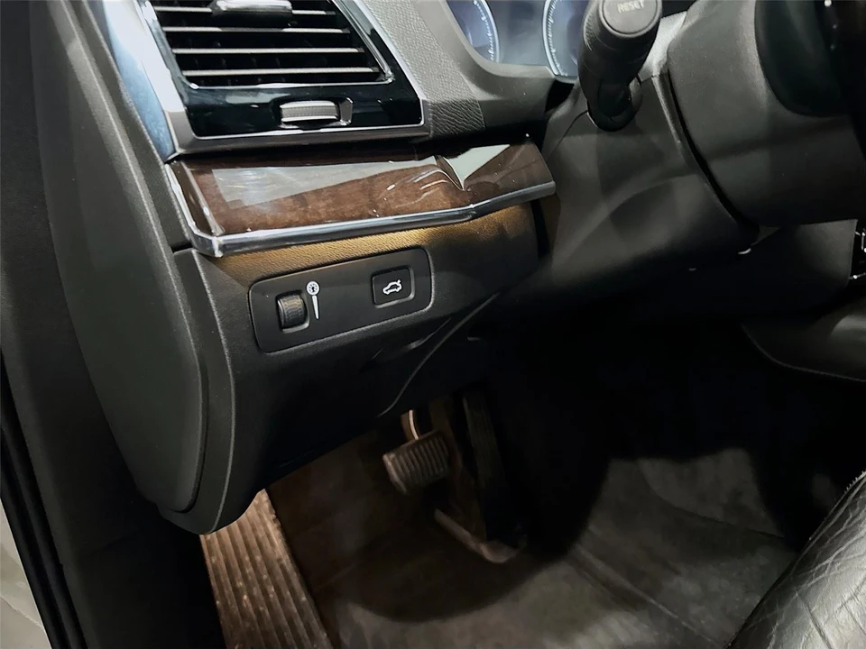 2017 Volvo XC90 2nd Gen - Image 7 of 21