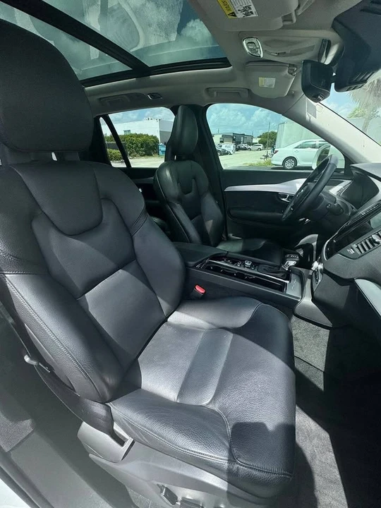 2017 Volvo XC90 2nd Gen - Image 9 of 16