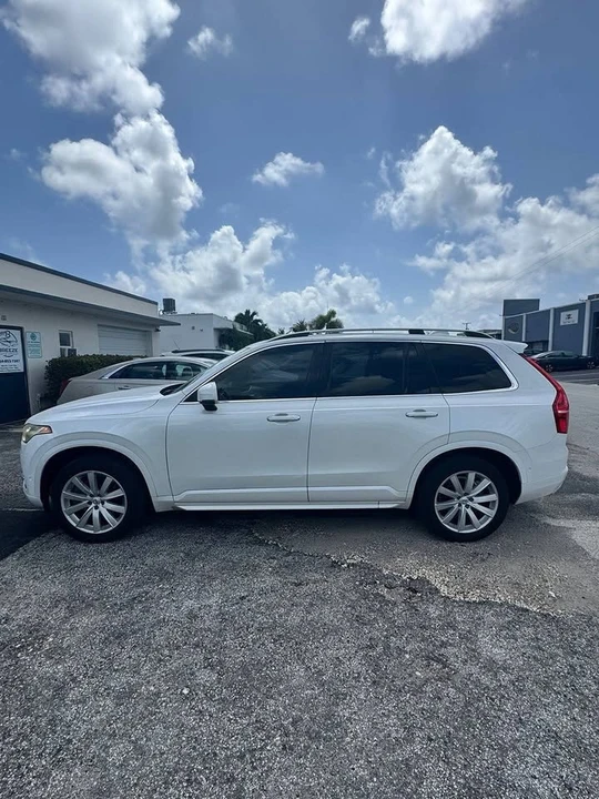 2017 Volvo XC90 2nd Gen - Image 3 of 16
