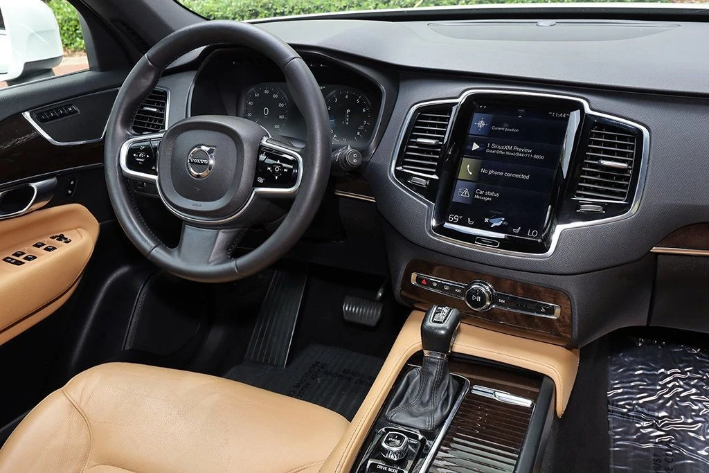 2017 Volvo XC90 2nd Gen - Image 9 of 31