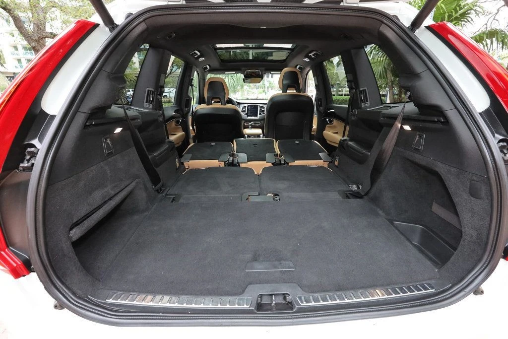 2017 Volvo XC90 2nd Gen - Image 11 of 12
