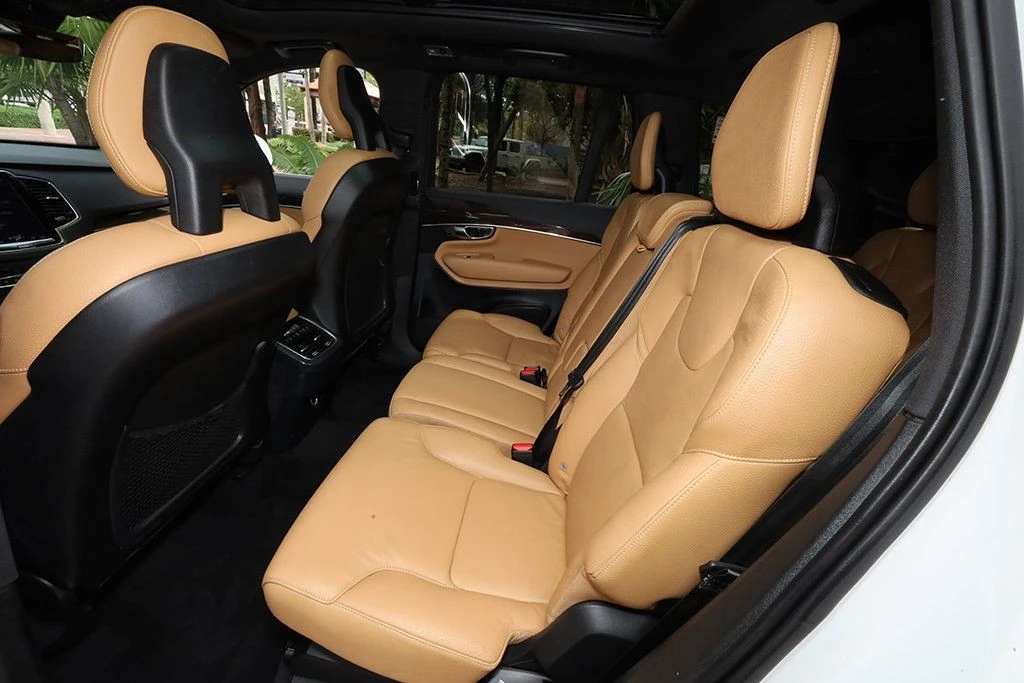 2017 Volvo XC90 2nd Gen - Image 28 of 31