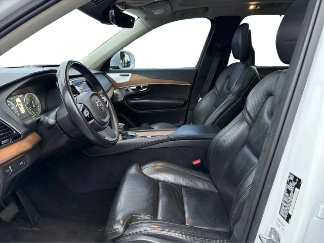 2017 Volvo XC90 2nd Gen - Image 9 of 23