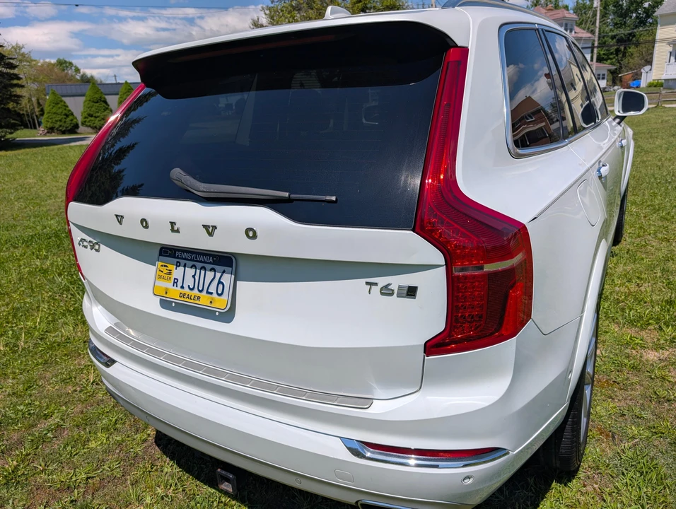 2017 Volvo XC90 2nd Gen - Image 12 of 31