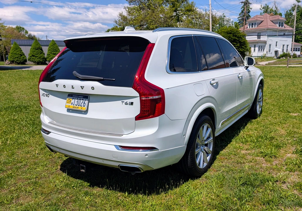 2017 Volvo XC90 2nd Gen - Image 13 of 31