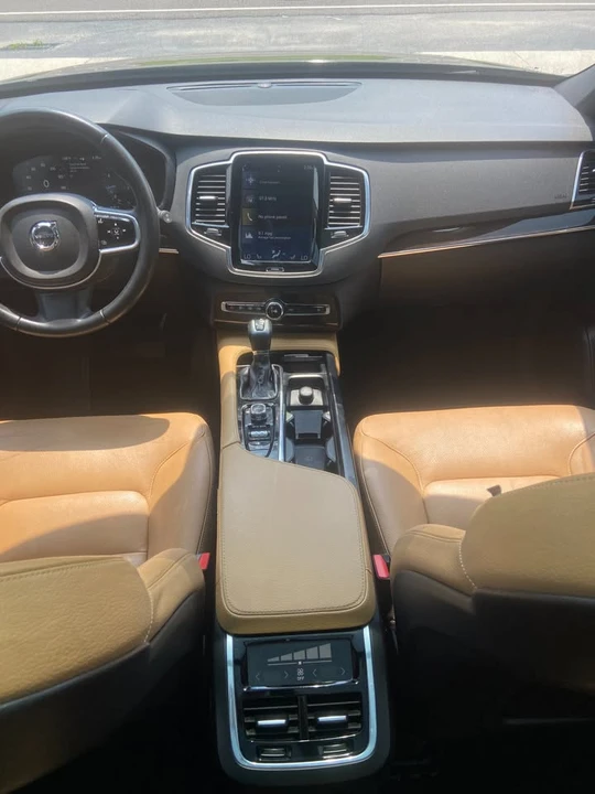 2017 Volvo XC90 2nd Gen - Image 15 of 20