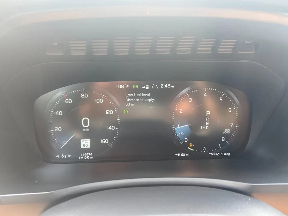2017 Volvo XC90 2nd Gen - Image 18 of 20